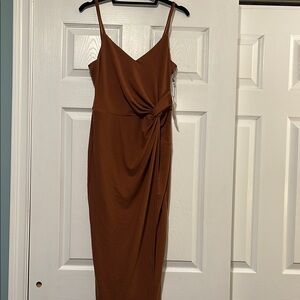 NWT 🤎 Nine Britton Brown Ruched Sheath Midi Dress New 🆕